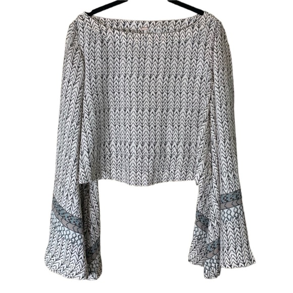 Free People Stars Aligned bell sleeve crop top Size Small - Picture 1 of 9